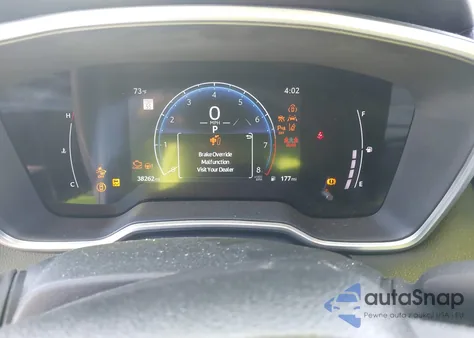 2024 Toyota Corolla Cross Xle из США, поврежденный, VIN 7MUEAAAG0RV077133